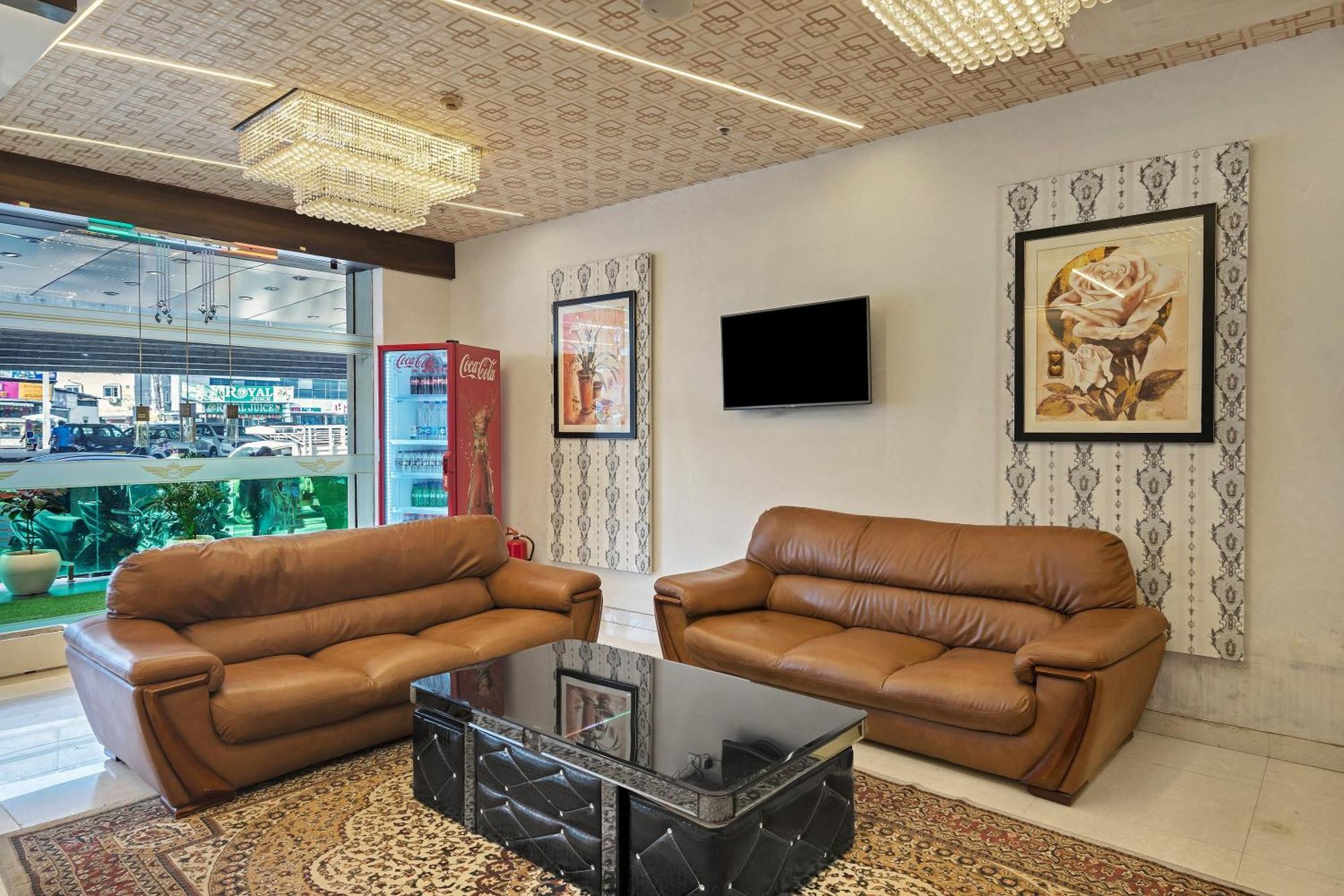 Hotel Sm Deccan Park Shamshabad Exteriör bild