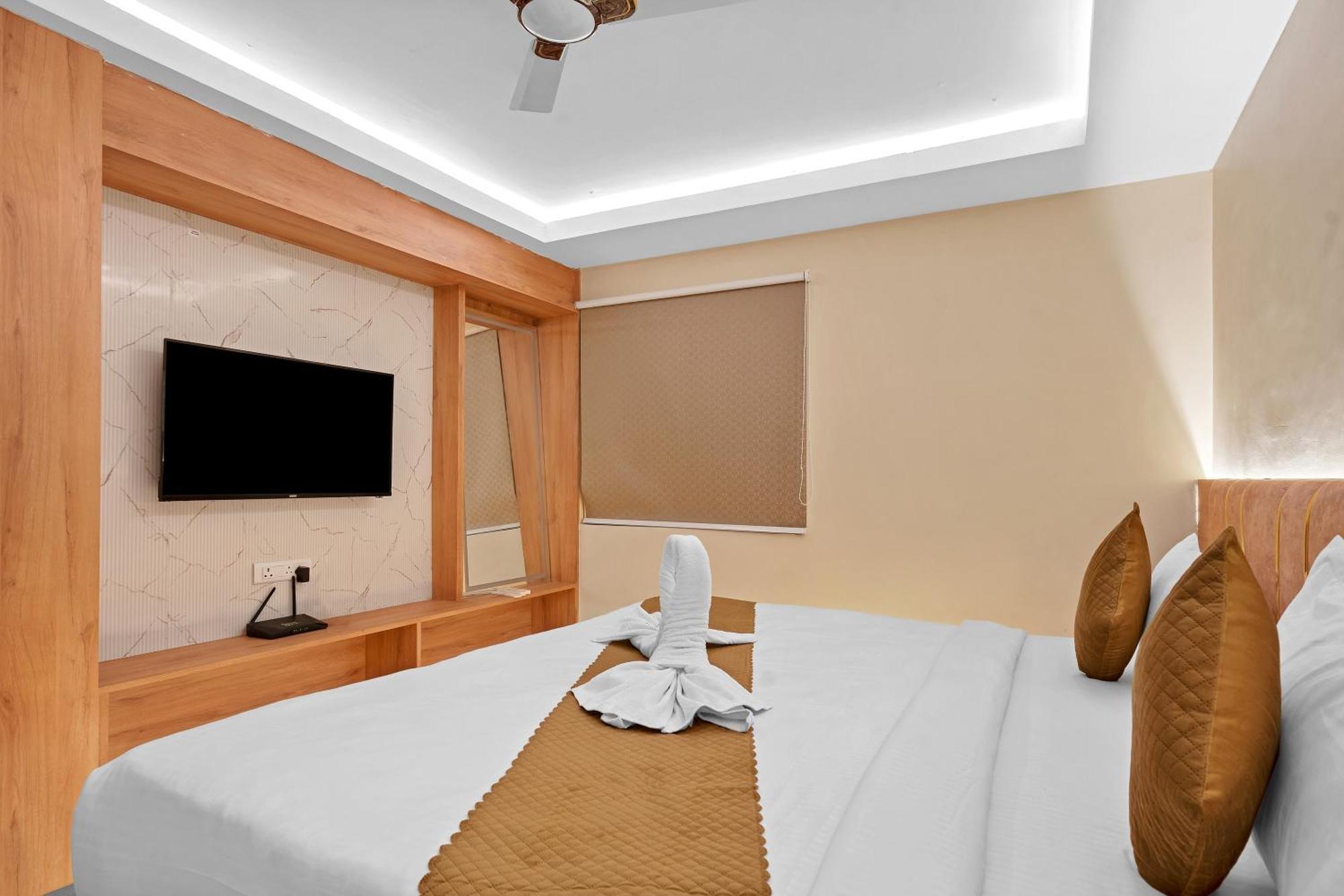 Hotel Sm Deccan Park Shamshabad Exteriör bild