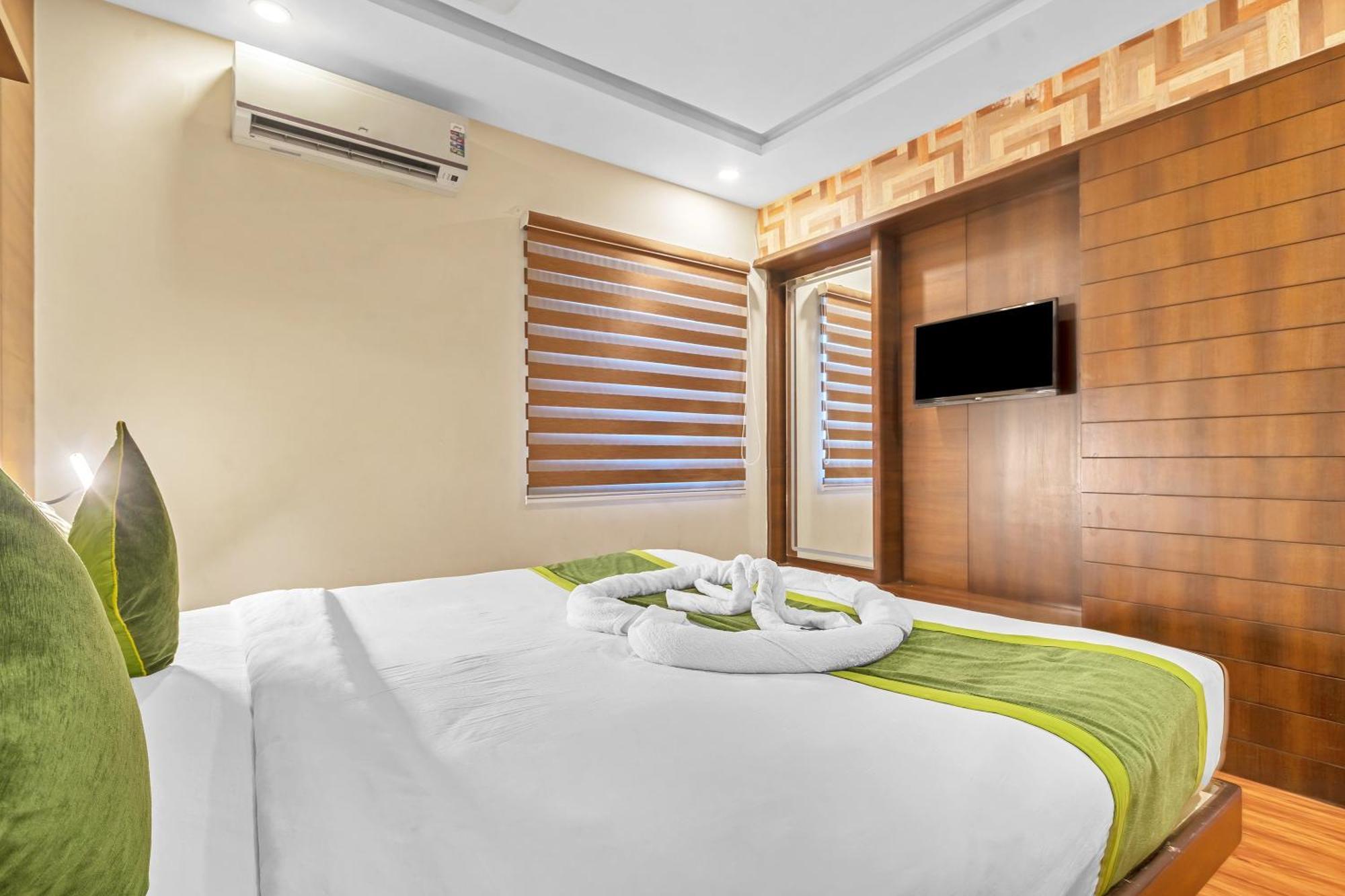 Hotel Sm Deccan Park Shamshabad Exteriör bild