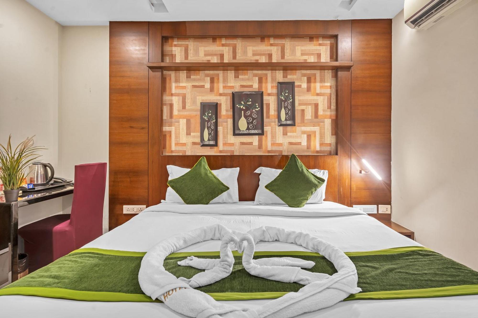 Hotel Sm Deccan Park Shamshabad Exteriör bild